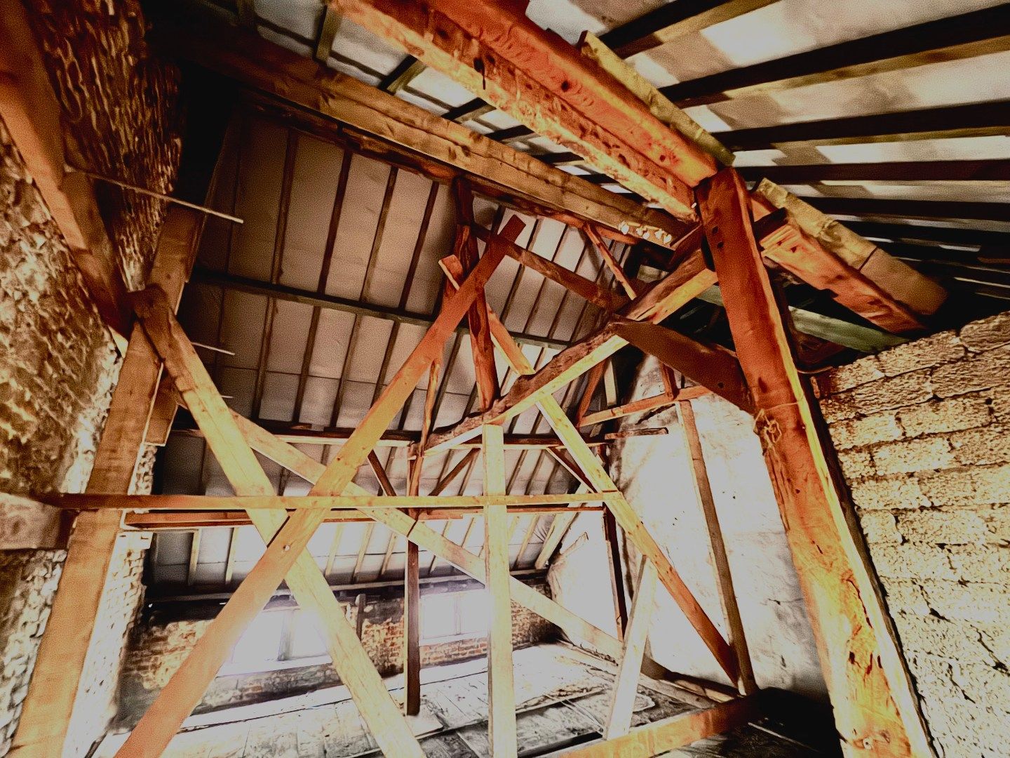 Charmant te renoveren handelspand  foto 9