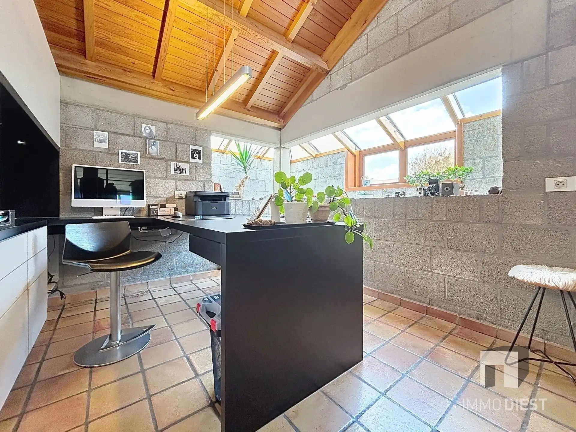 Bijzondere woning, lichtrijk, open en 3 slaapkamers foto 26