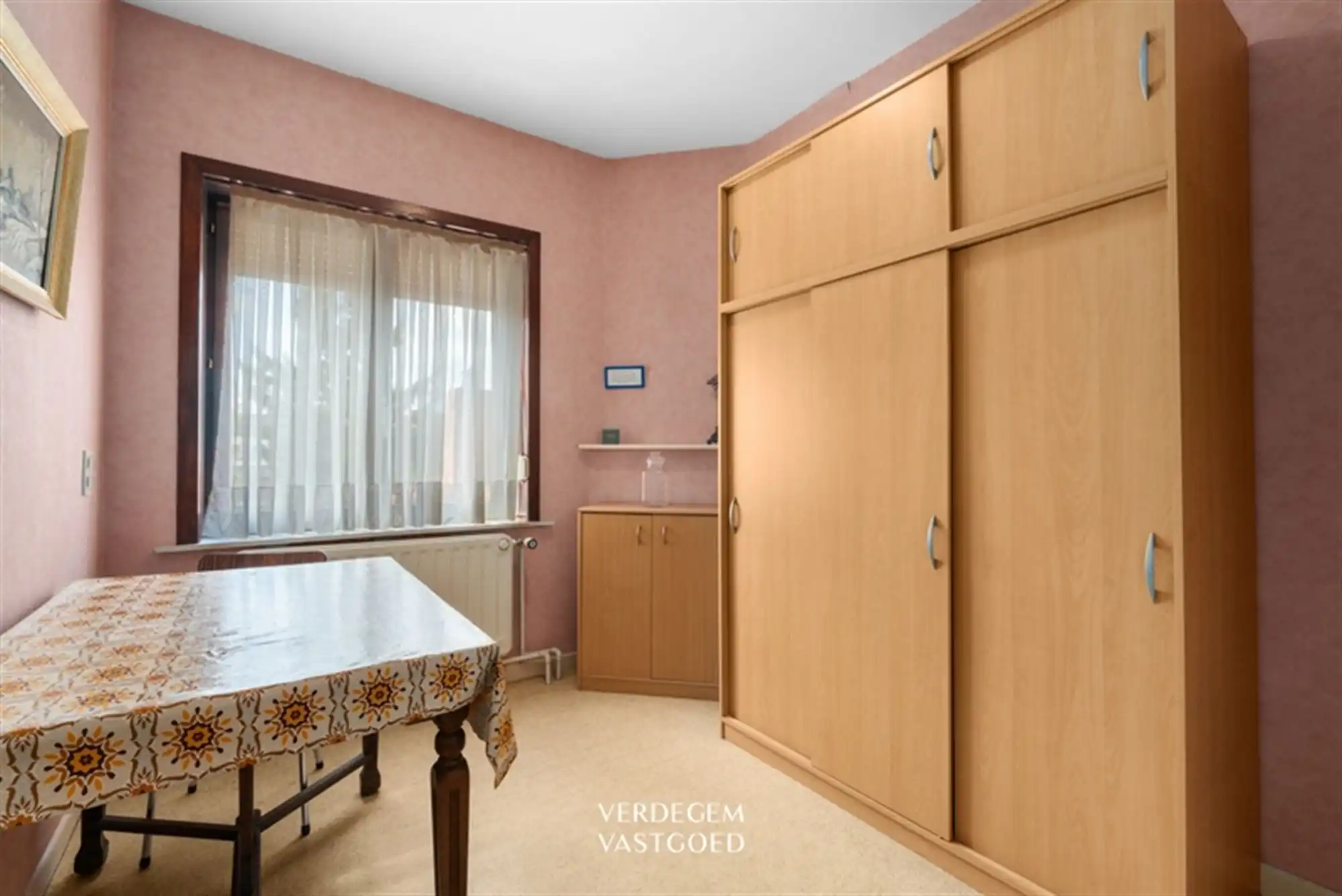 Centraal gelegen woning met 3 slaapkamers en tuin foto 14