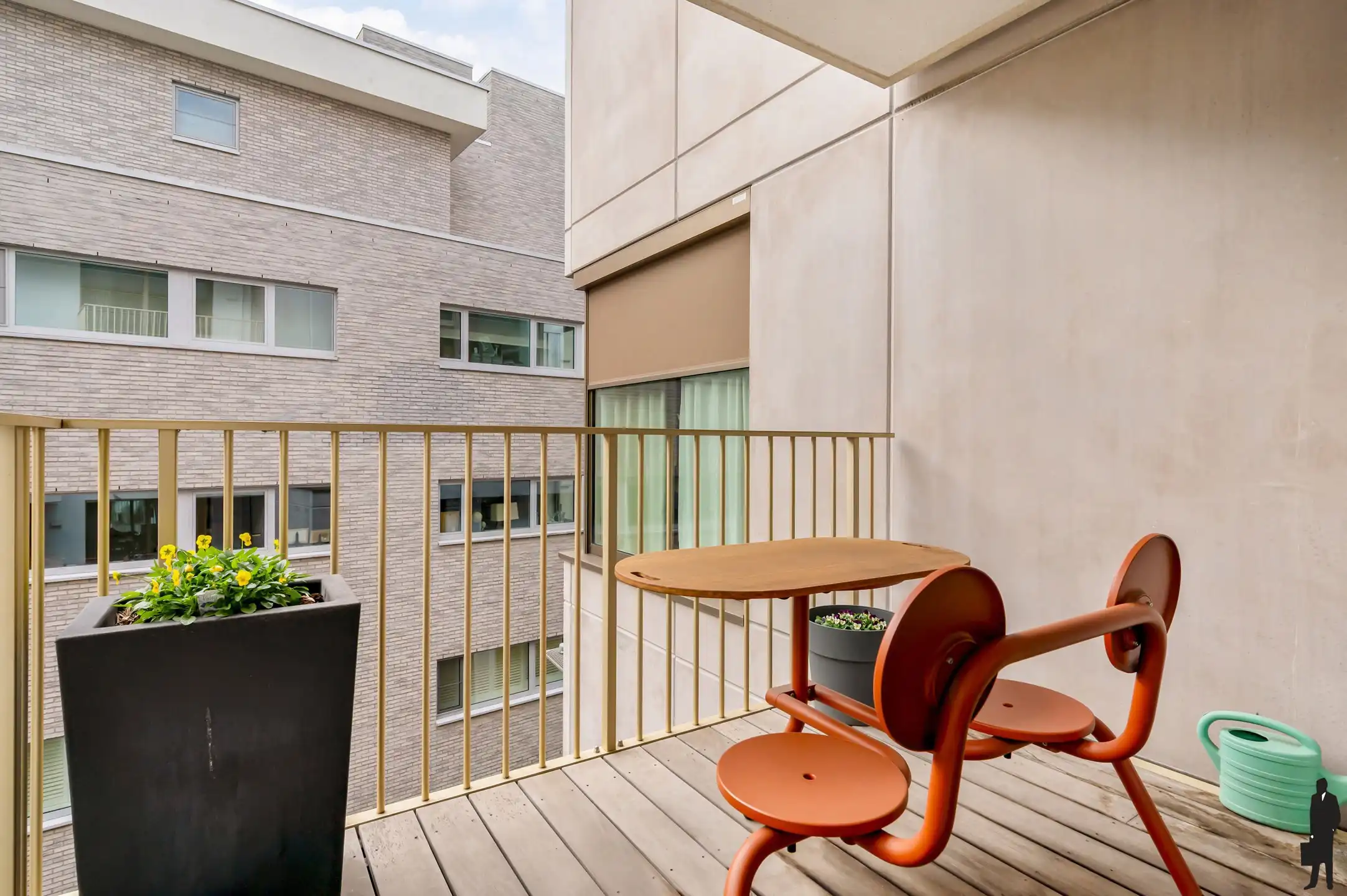 Licht 2-slpk appartement met 2 terrassen in Residentie Leopold foto 6