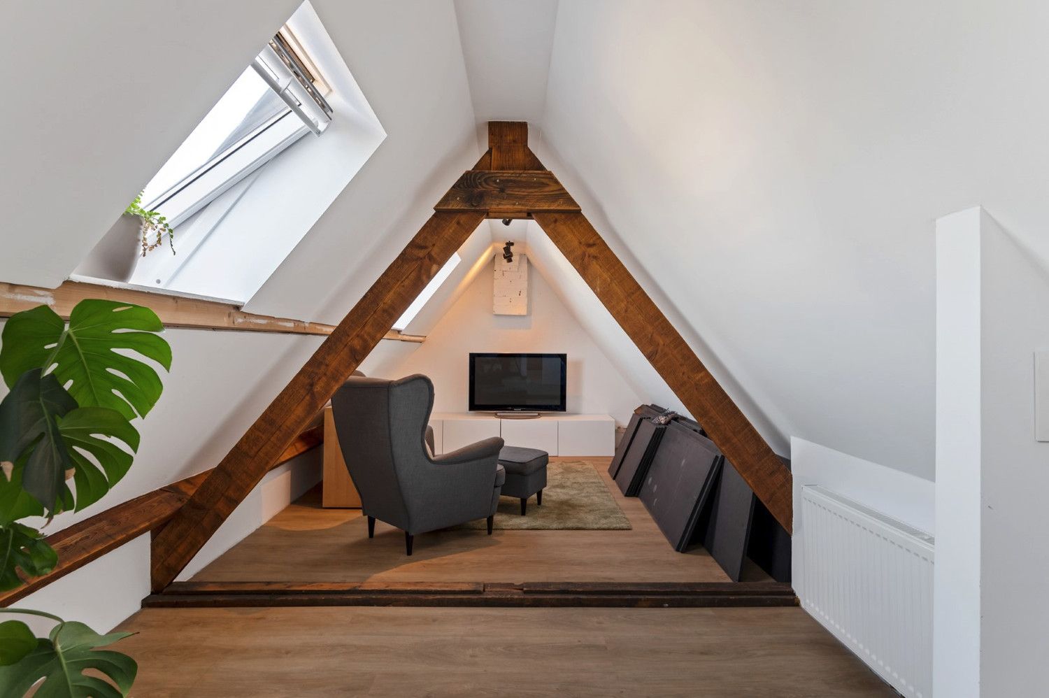 VOLLEDIG GERENOVEERDE WONING OP TOPLOCATIE! foto 18