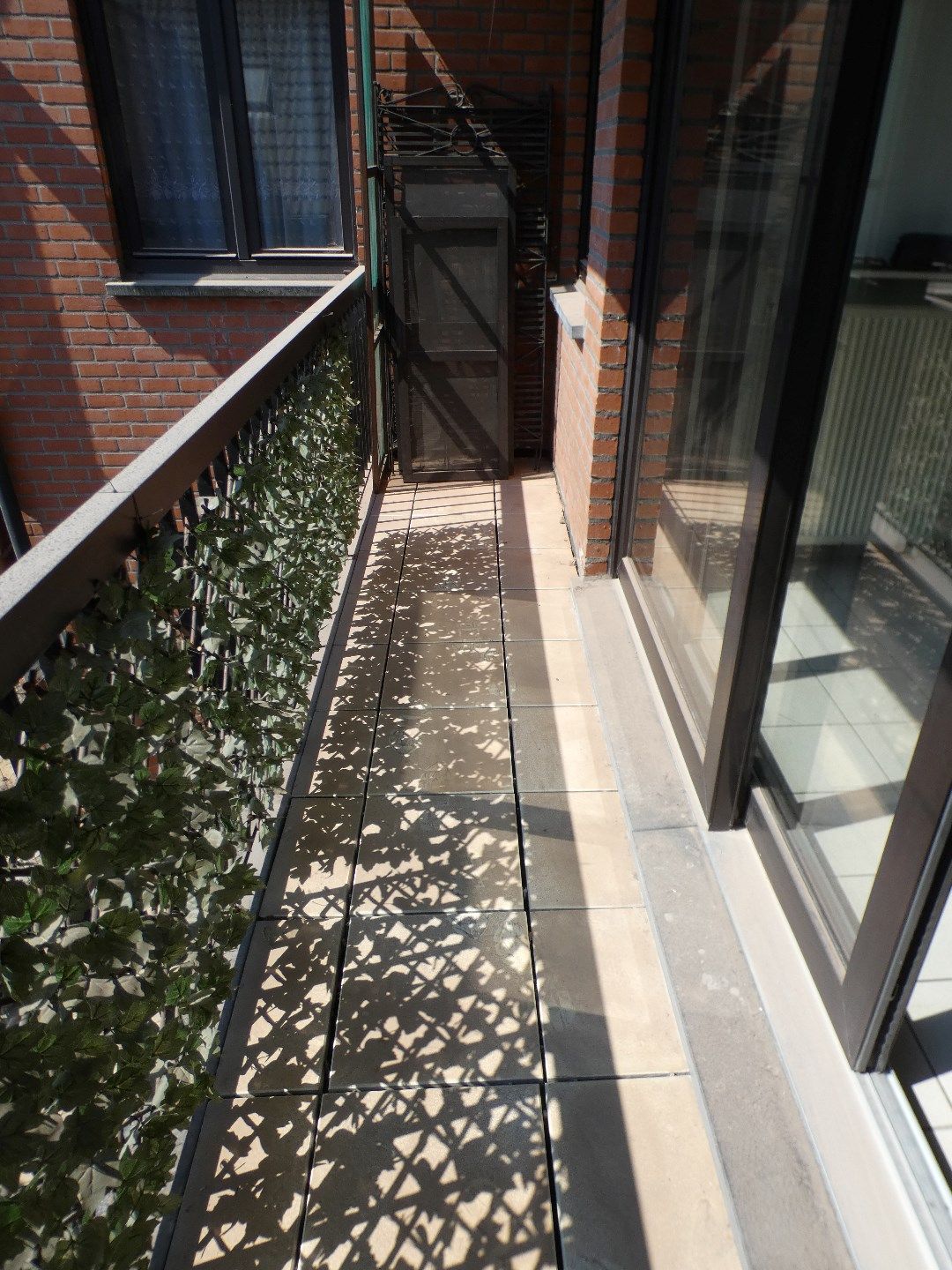 Instapklaar 2-slpk appartement met terras, Torhout foto 22