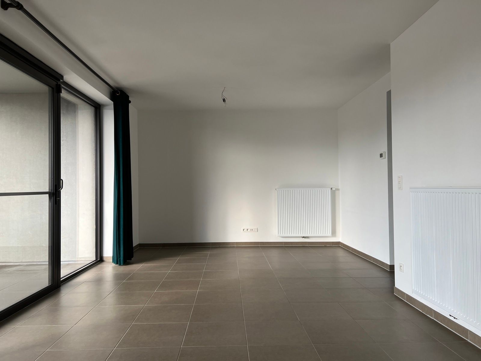 NIEUWBOUWAPPARTEMENT TE HUUR OP TOPLOCATIE IN CENTRUM ASSE foto 2