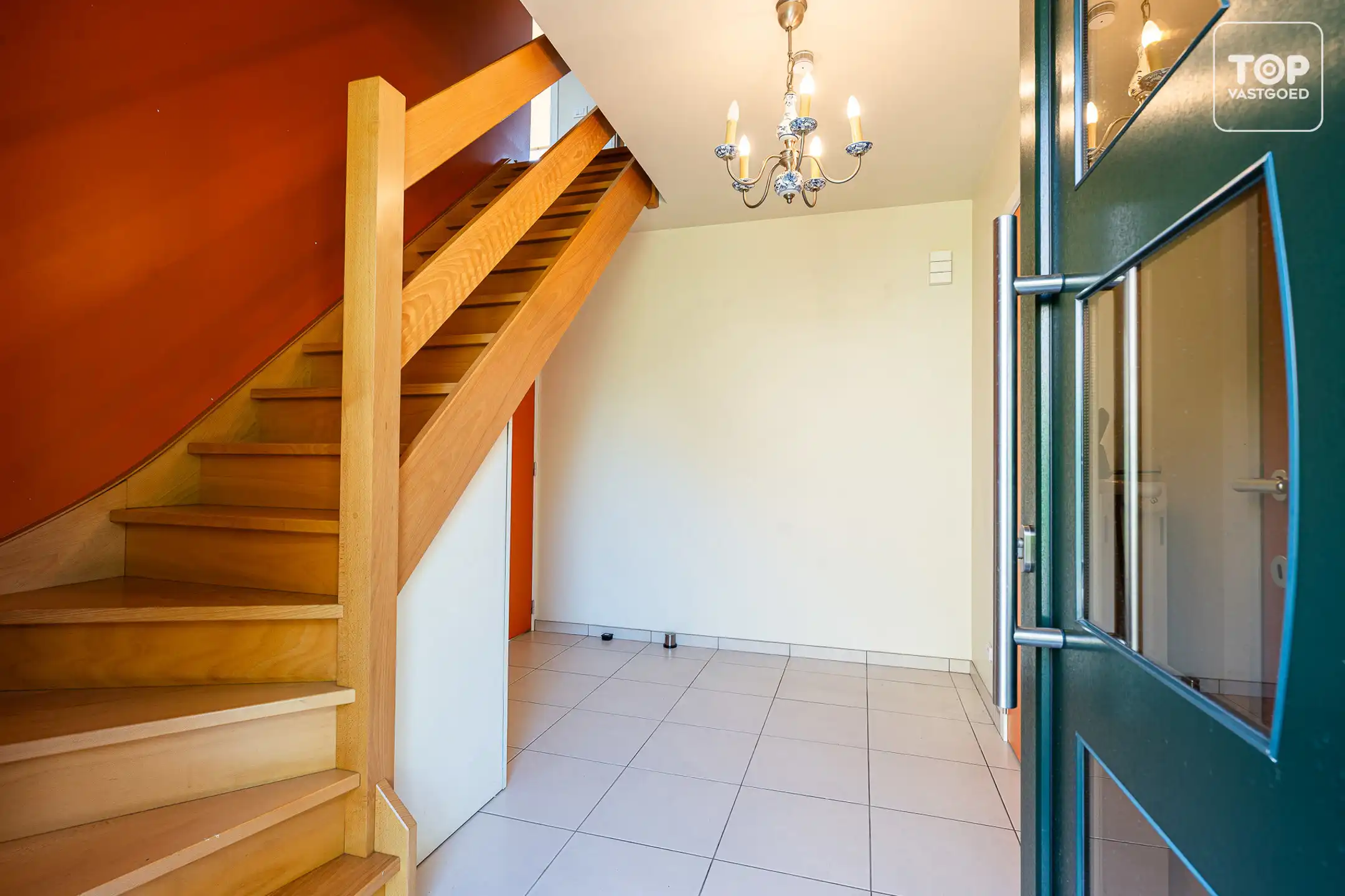 Rustig gelegen en energiezuinige woning met zonnige tuin foto 2