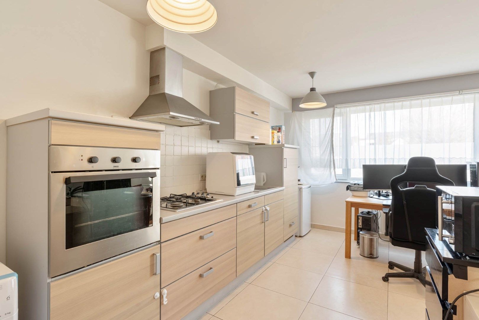Gelijkvloersappartement met 1 slaapkamer en twee standplaatsen te Riemst, Vlijtingen foto 3