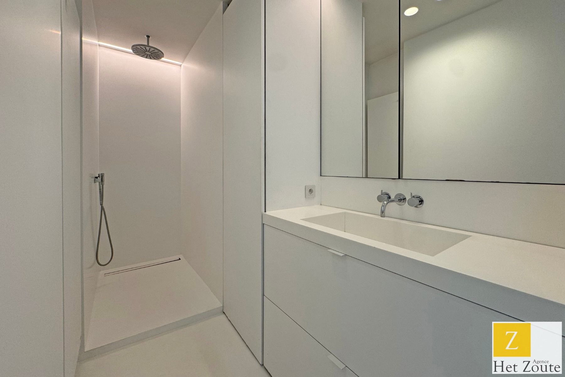 Hoekappartement met prachtig zicht over Zeedijk-Albertstrand foto 16