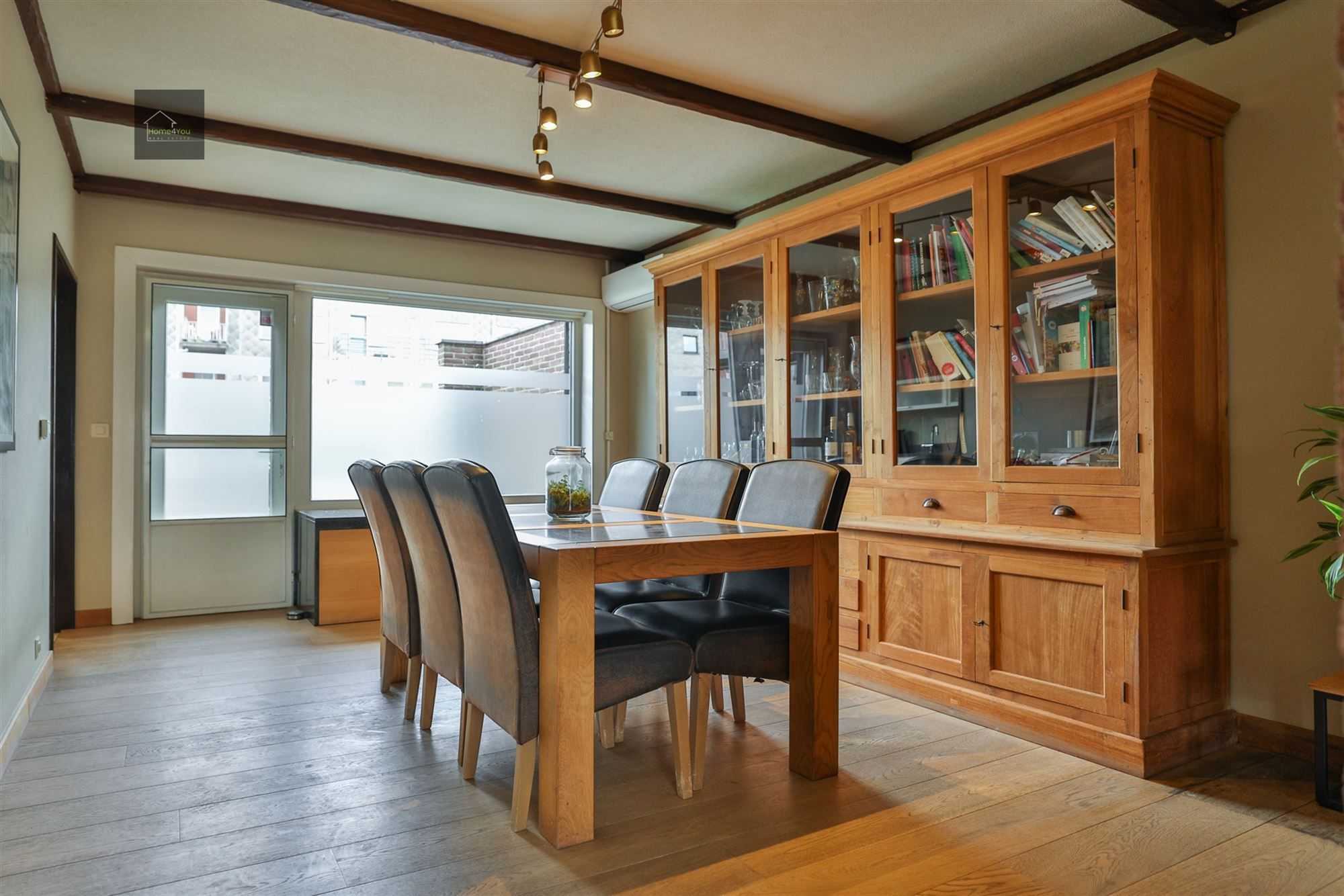 Bel-etage in Borsbeek met plek voor werk, leven én zalige zon in je tuin foto 7