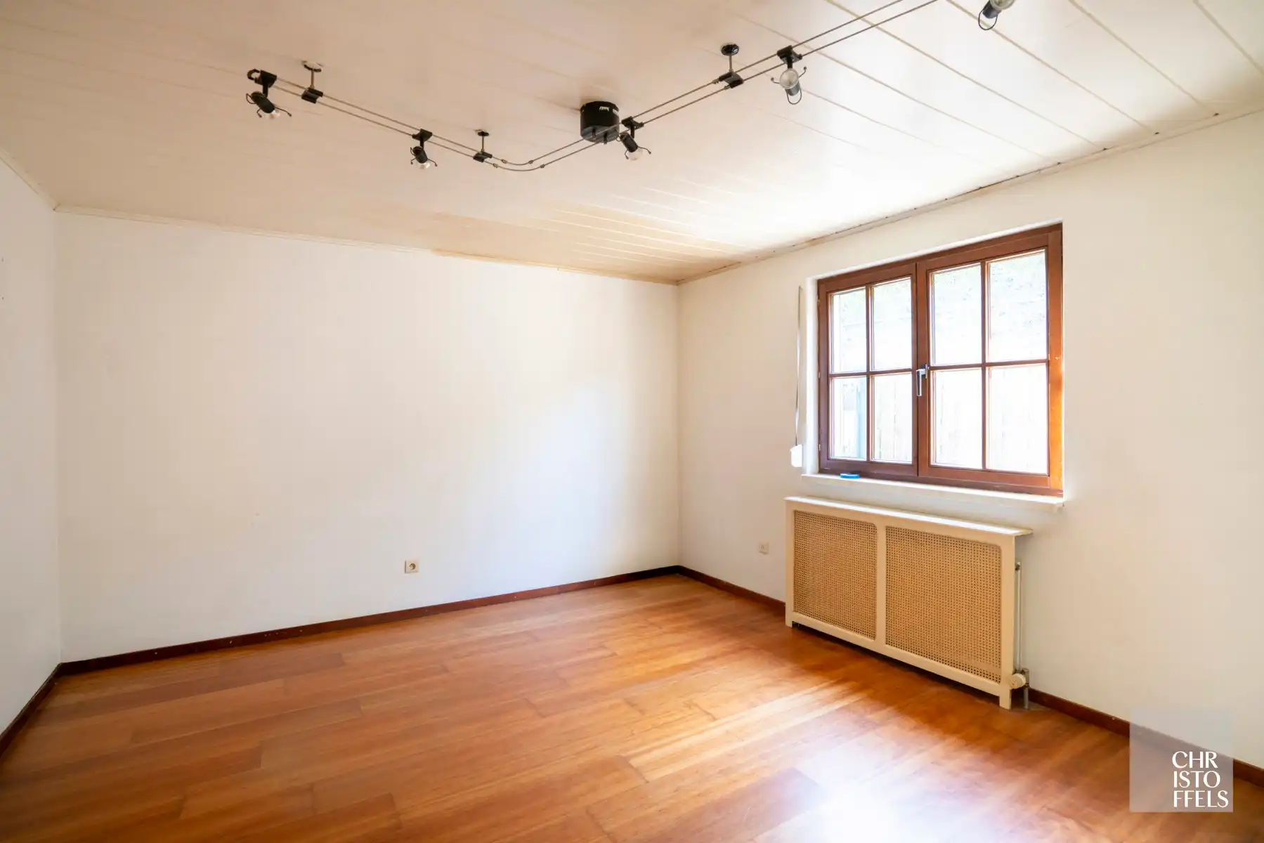 Charmante woning op ruim perceel (970m²) te Lanaken!  foto 9