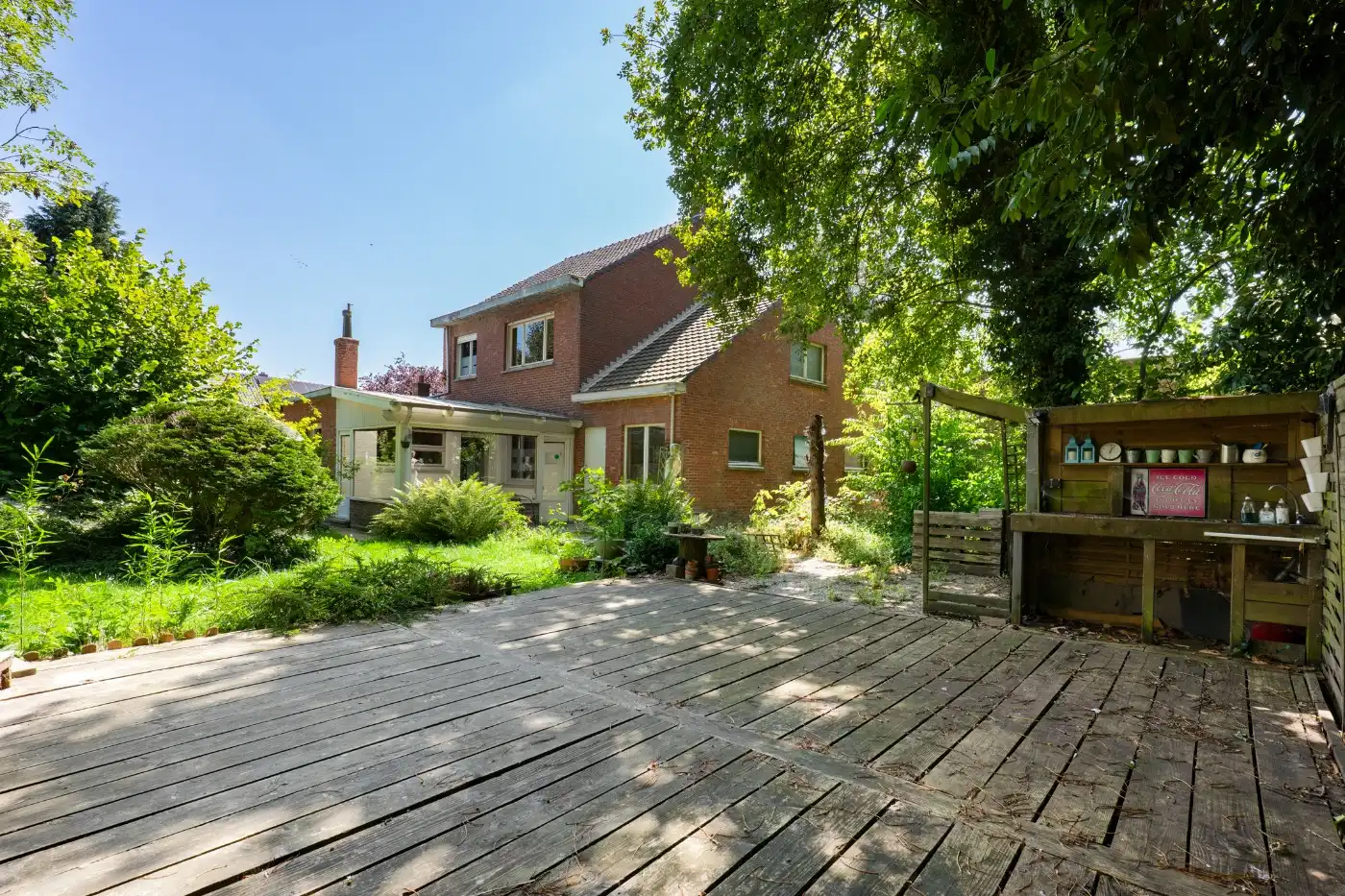 Vrijstaande, te renoveren woning met 3 slpk., garage en tuin foto 25