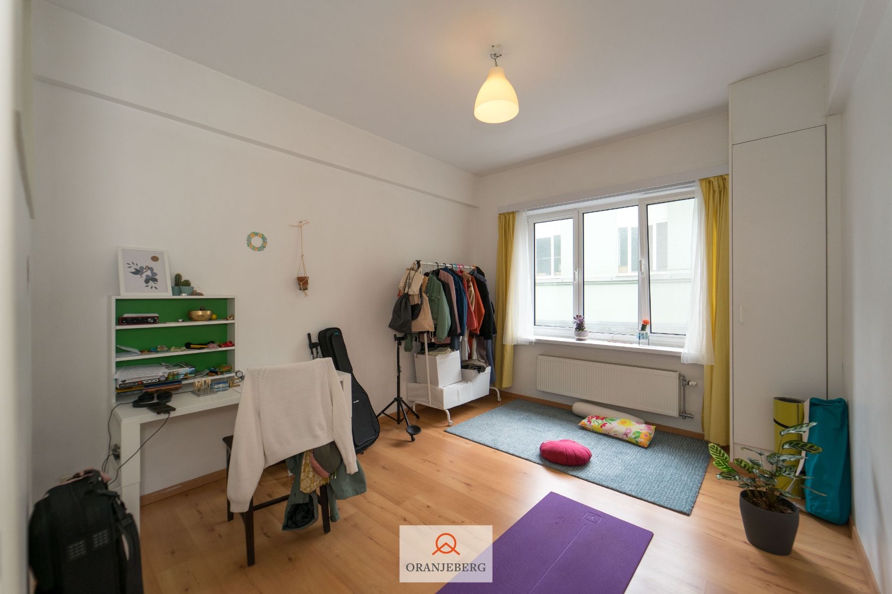 Ruim twee-slaapkamer appartement in Kortedagsteeg foto 15