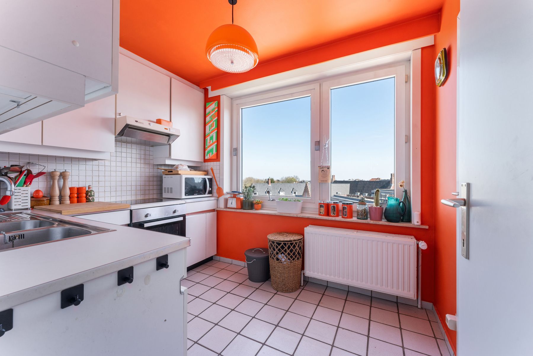 Appartement  met terras en balkon op de vierde verdieping van een kleinschalig appartementsgebouw foto 8