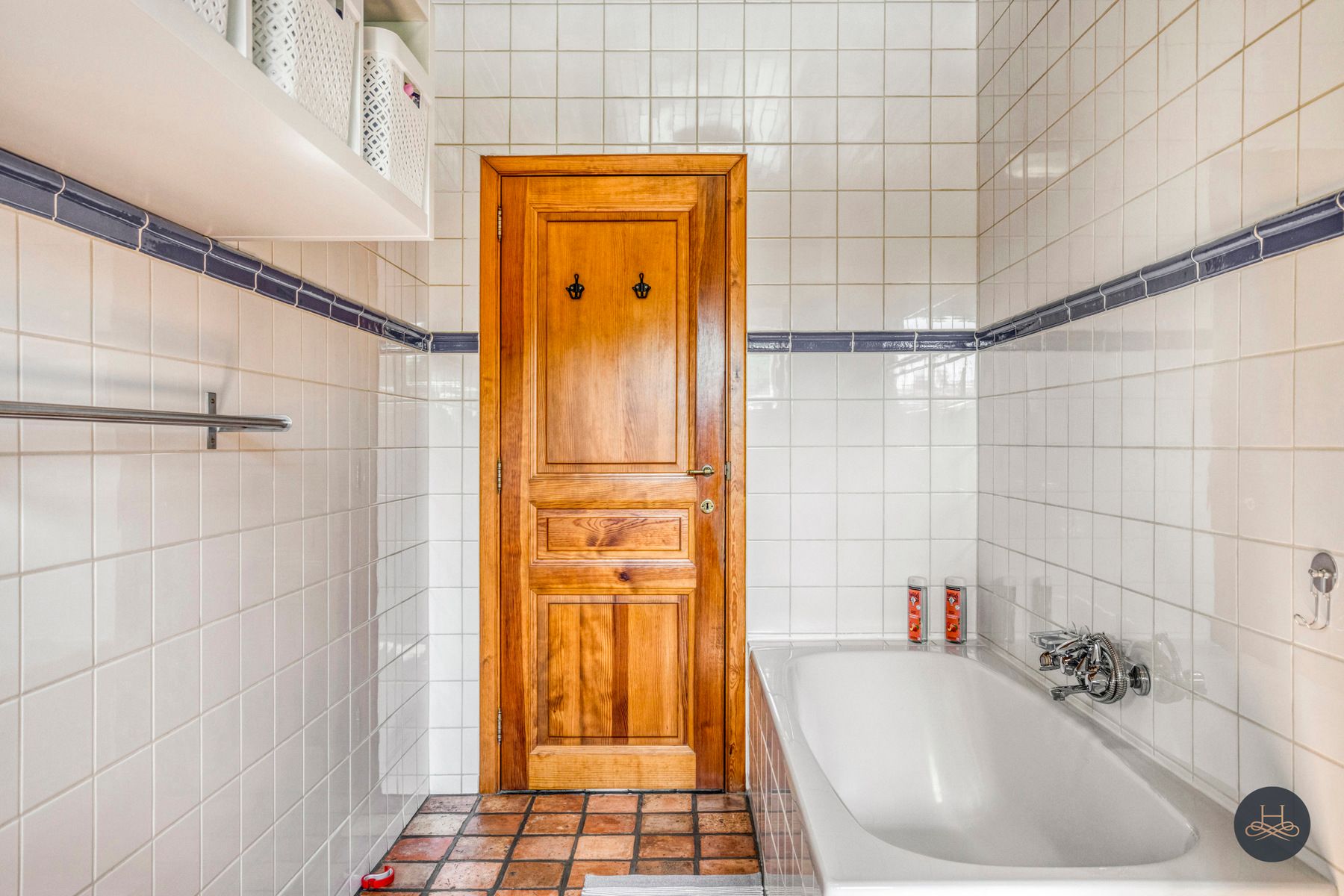 Perfect onderhouden en ruime woning met prachtige ZW tuin foto 25