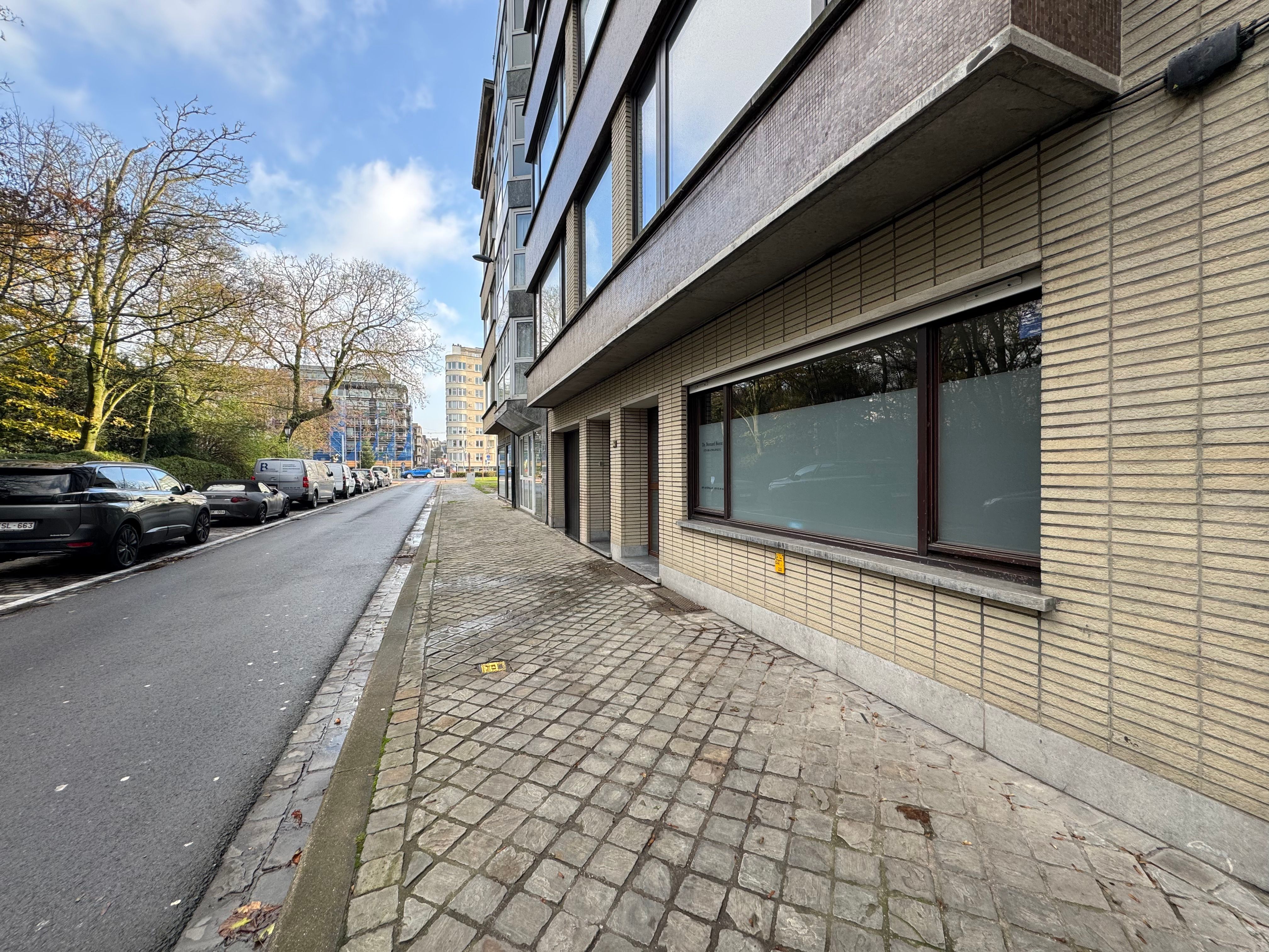 Handelsgelijkvloers 75m² foto 6