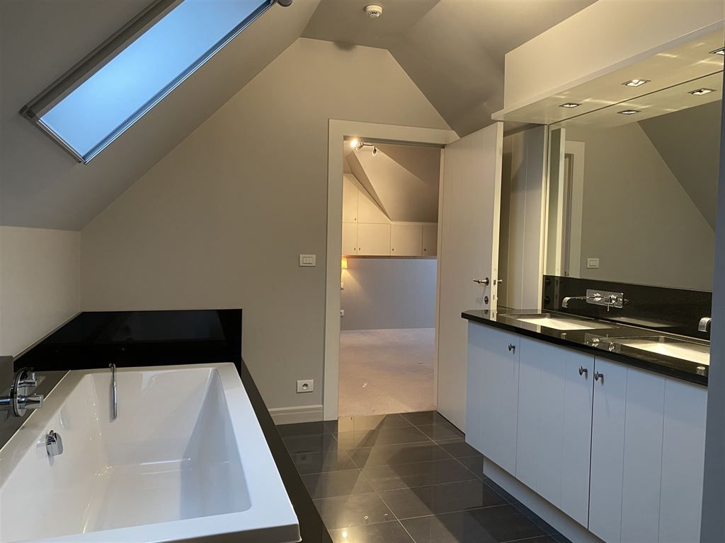 Luxueus afgewerkt penthouse / duplexappartement foto 34