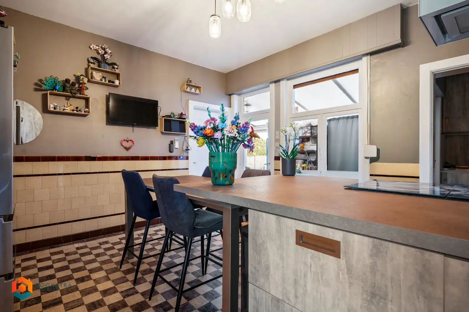 Authentieke woning met 4 slpkrs, loft en magazijn te O-L-V-Waver foto 7