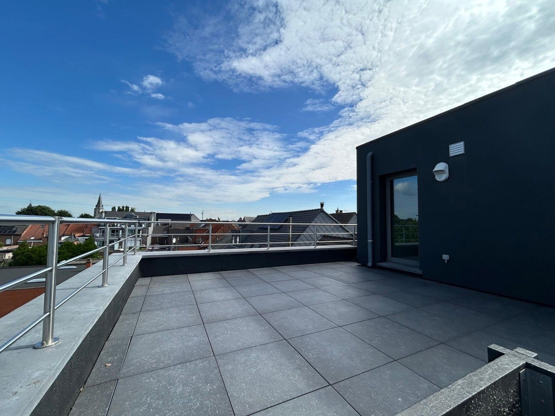 Instapklare studio op 3de verdieping in centrum Bornem foto 6