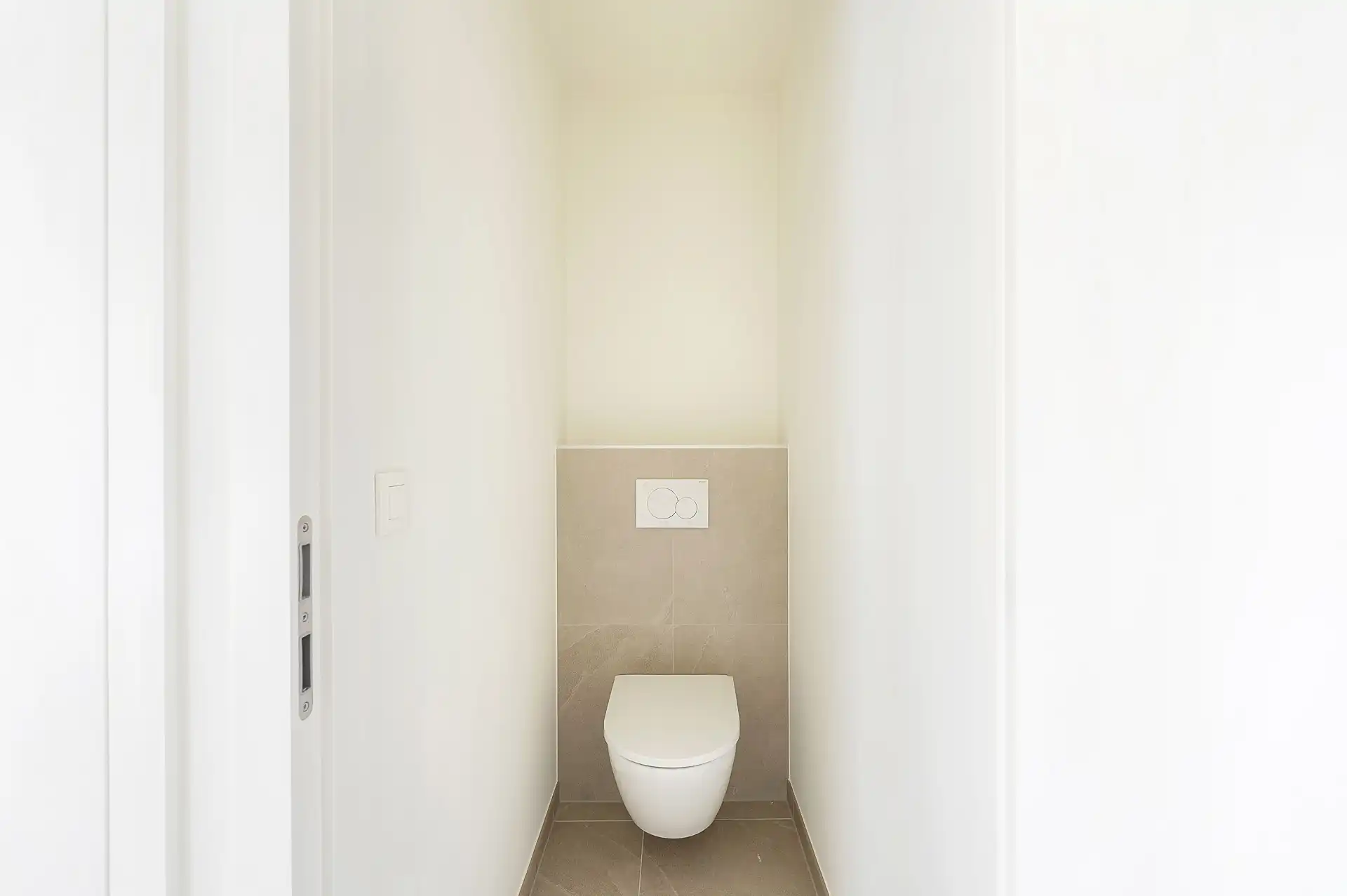 Architecturale BEN-woning met uitzonderlijke leefruimte en zonovergoten terrassen foto 21