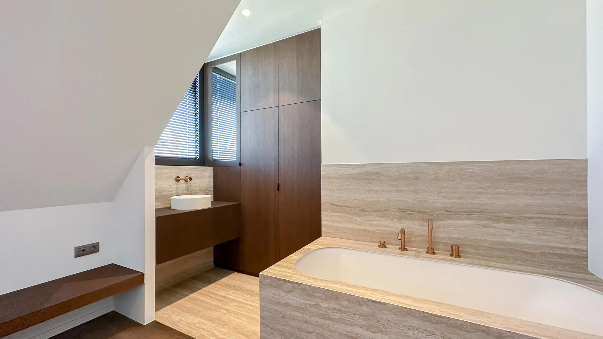 Zonovergoten nieuwbouw PENTHOUSE met 2 terrassen / Zoute foto 37