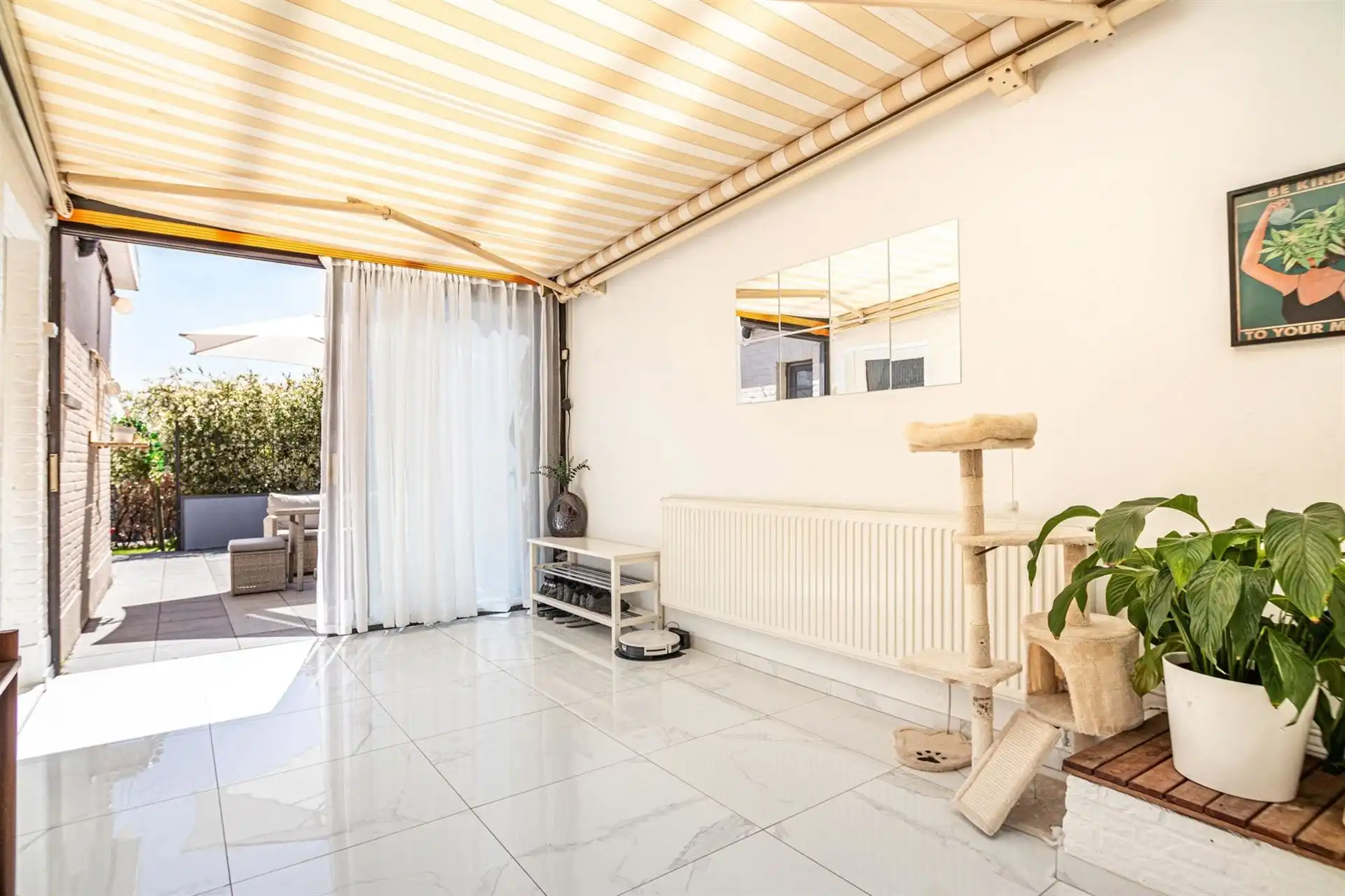 Instapklare woning met 4 slpk, kelder, ZO-tuin + uitweg foto 11