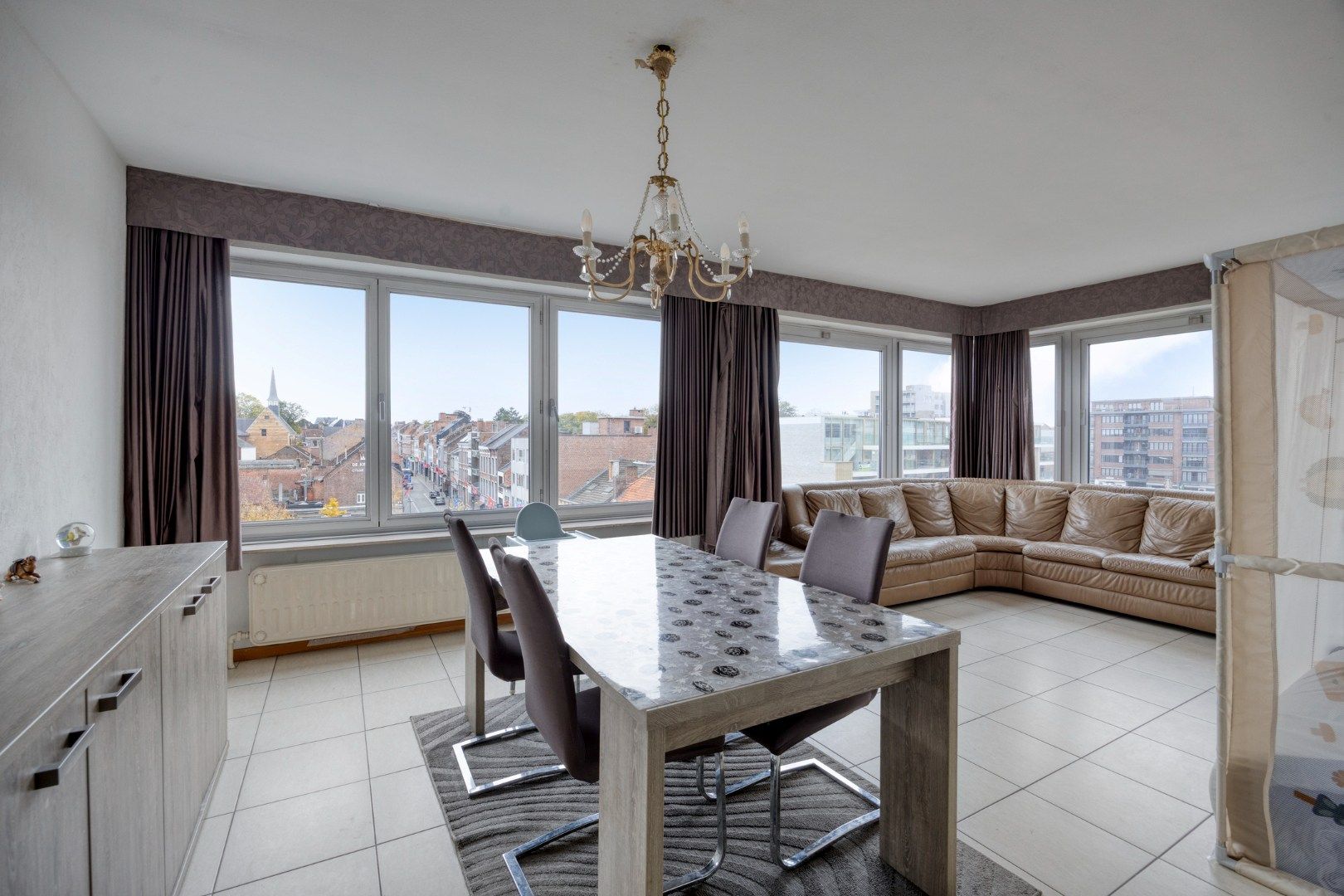 Mooi appartement met open zicht over de stad + garage mogelijk foto 2