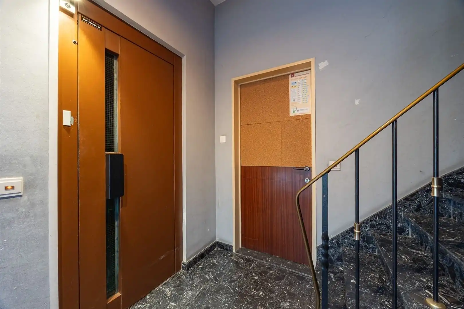 Groen, centraal, betaalbaar – 1-slaapkamer in bruisend Merksem foto 13