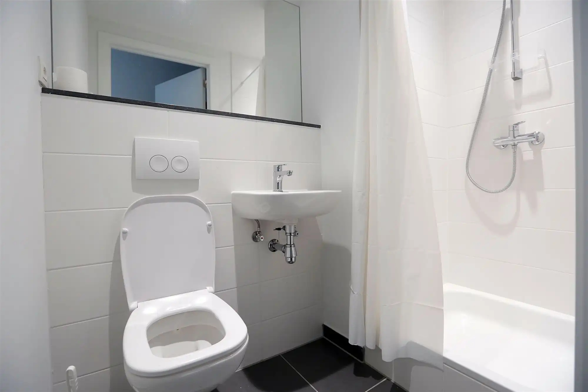 studentenkamer residentie Waterview aan de Vaartkom. foto 4