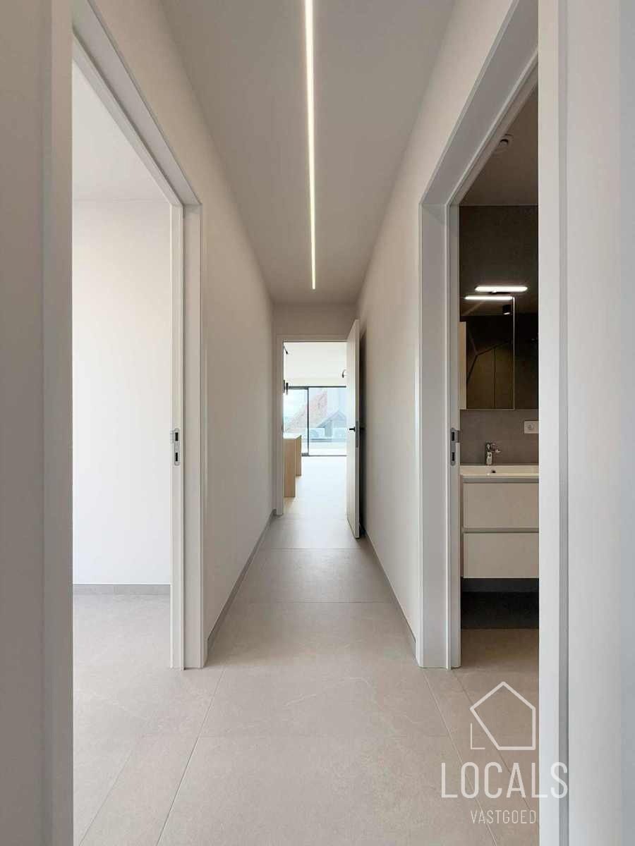 Luxueus energiezuinig nieuwbouwappartement in hartje Ninove foto 10