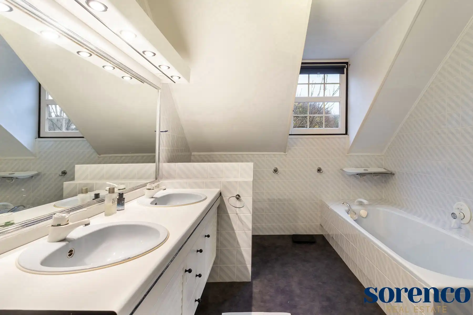 Charmante villa met zwembad op 891m² grond  foto 10