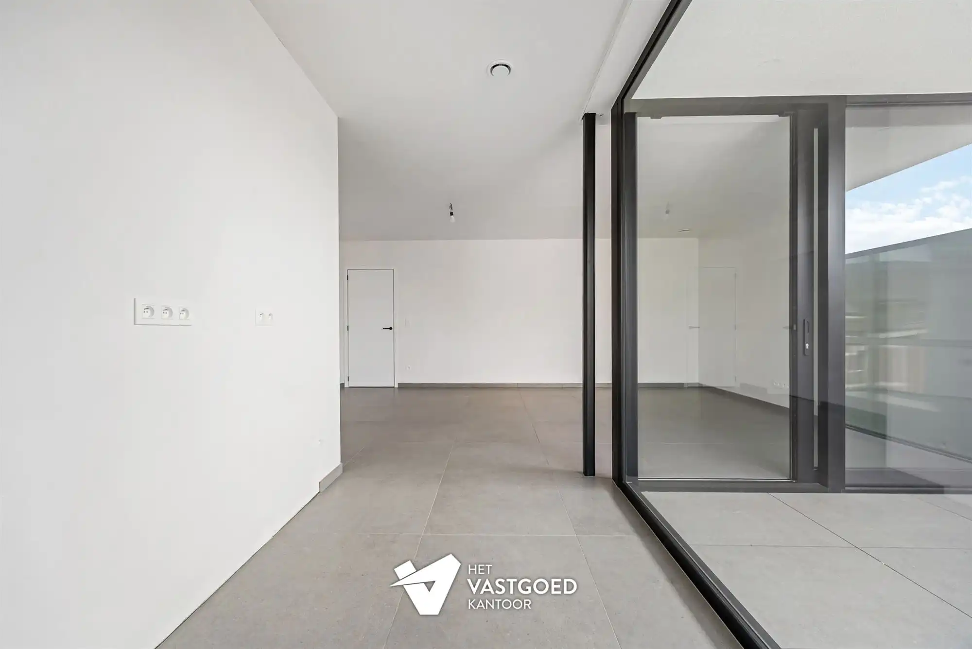 COMFORTABEL 2-SLAAPKAMERAPPARTEMENT OP CENTRALE LIGGING TE HAM foto 4