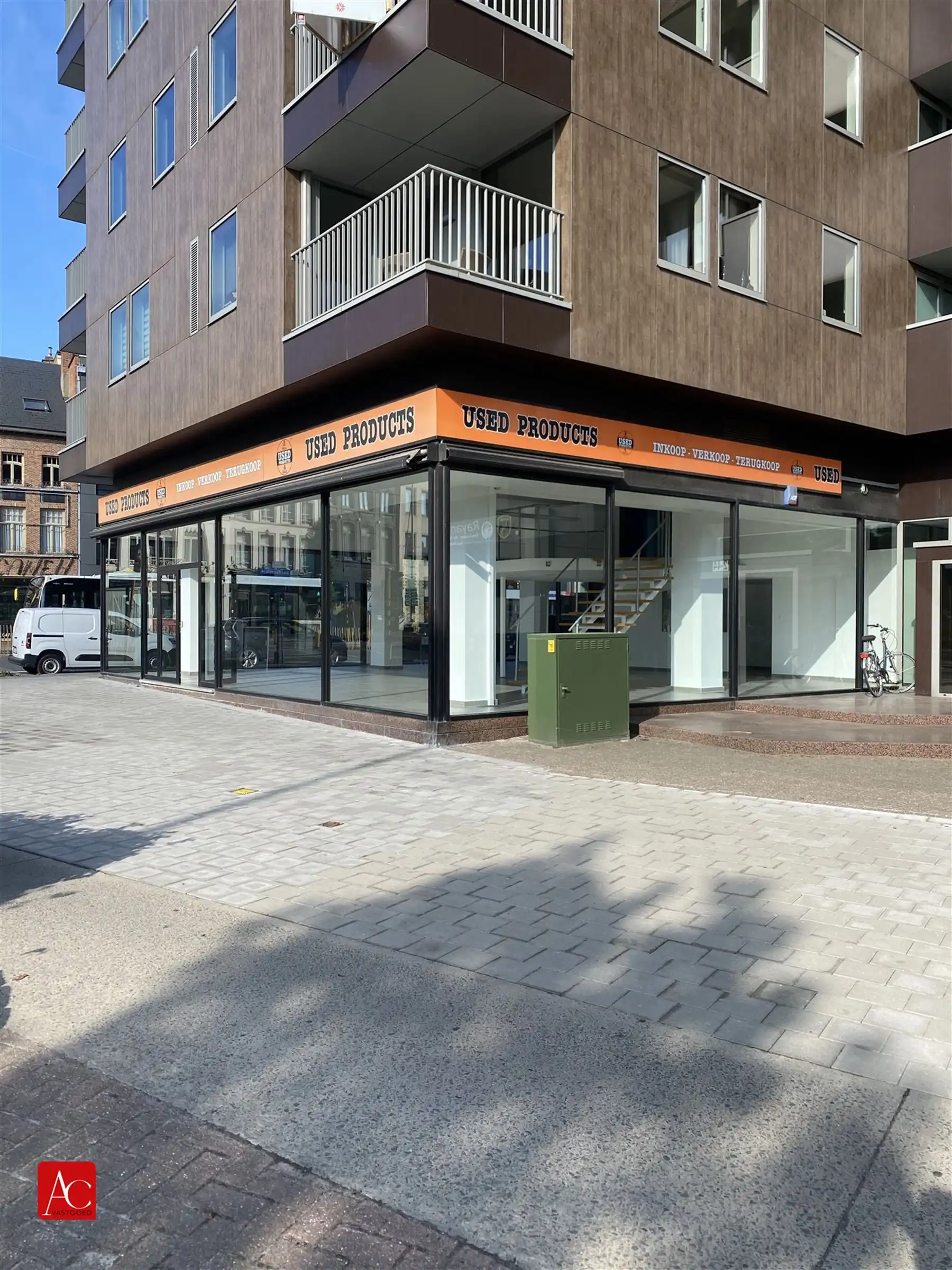 Commercieel handelspand in hartje Sint-Niklaas foto 16