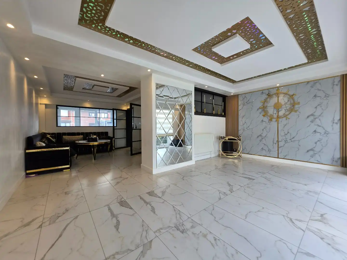 Uniek gerenoveerde 4-slaapkamerwoning op wandelafstand van centrum Kortrijk - EPC A foto 4