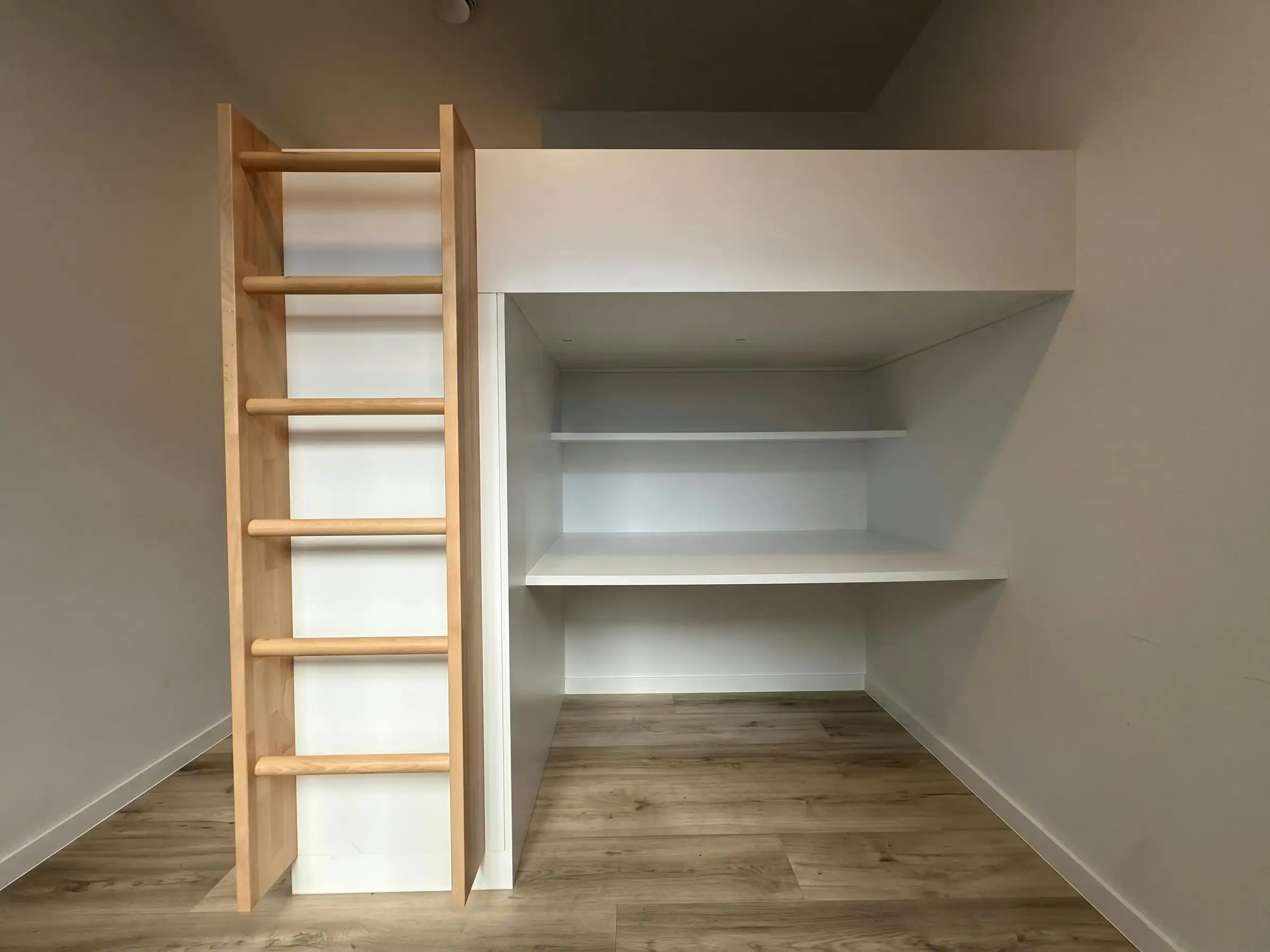 Kot/kamer te koop Koeikensgracht 4/C2.51 - 2000 Antwerpen