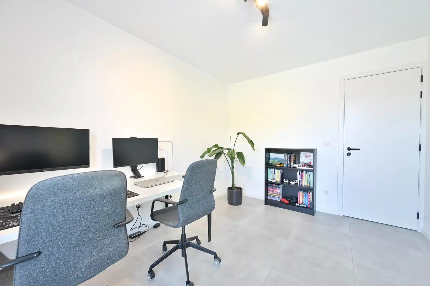 Stijlvol en energiezuinig appartement met 2 slaapkamers en groen uitzicht foto 15