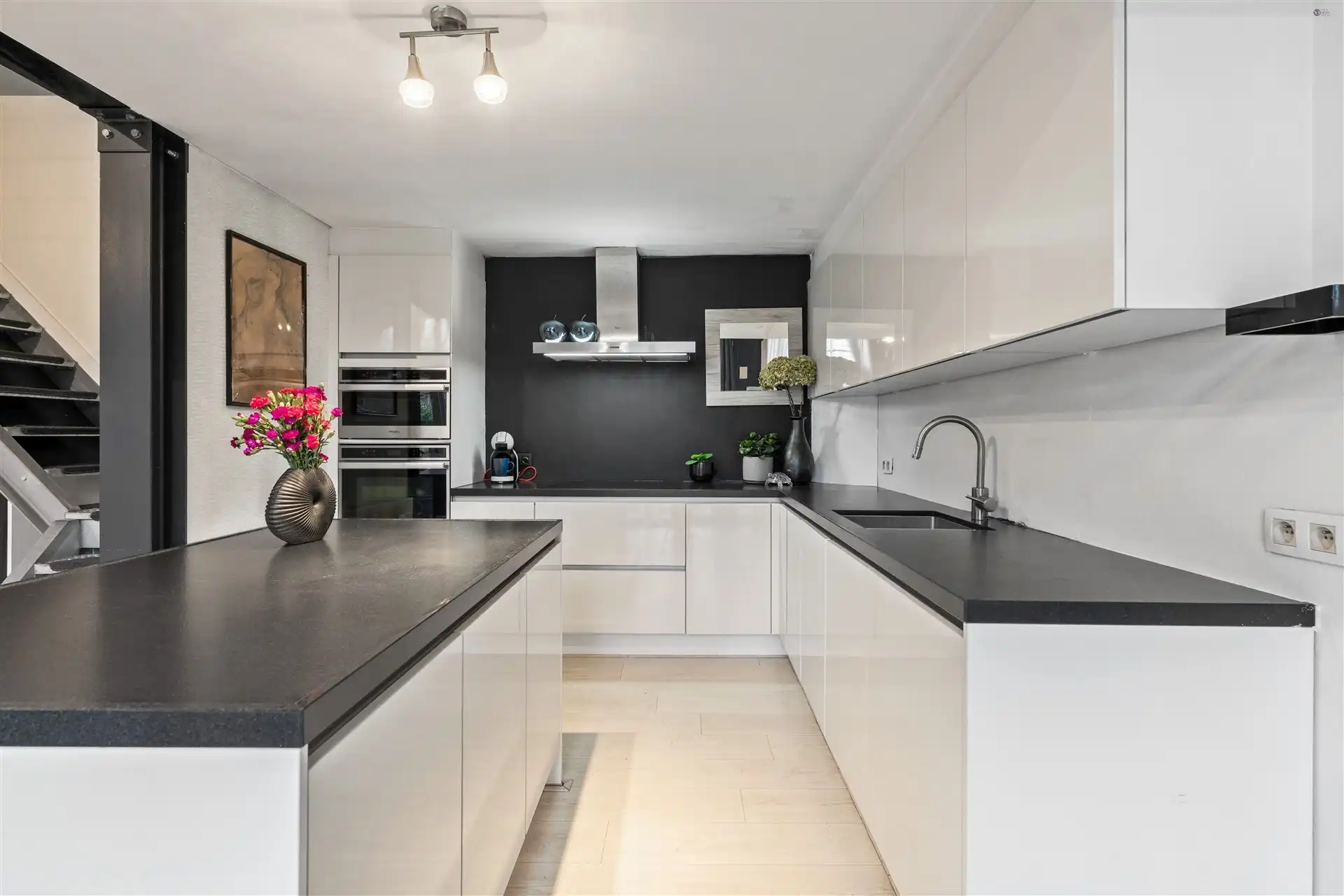 Uniek en rustig vakantieverblijf foto 9