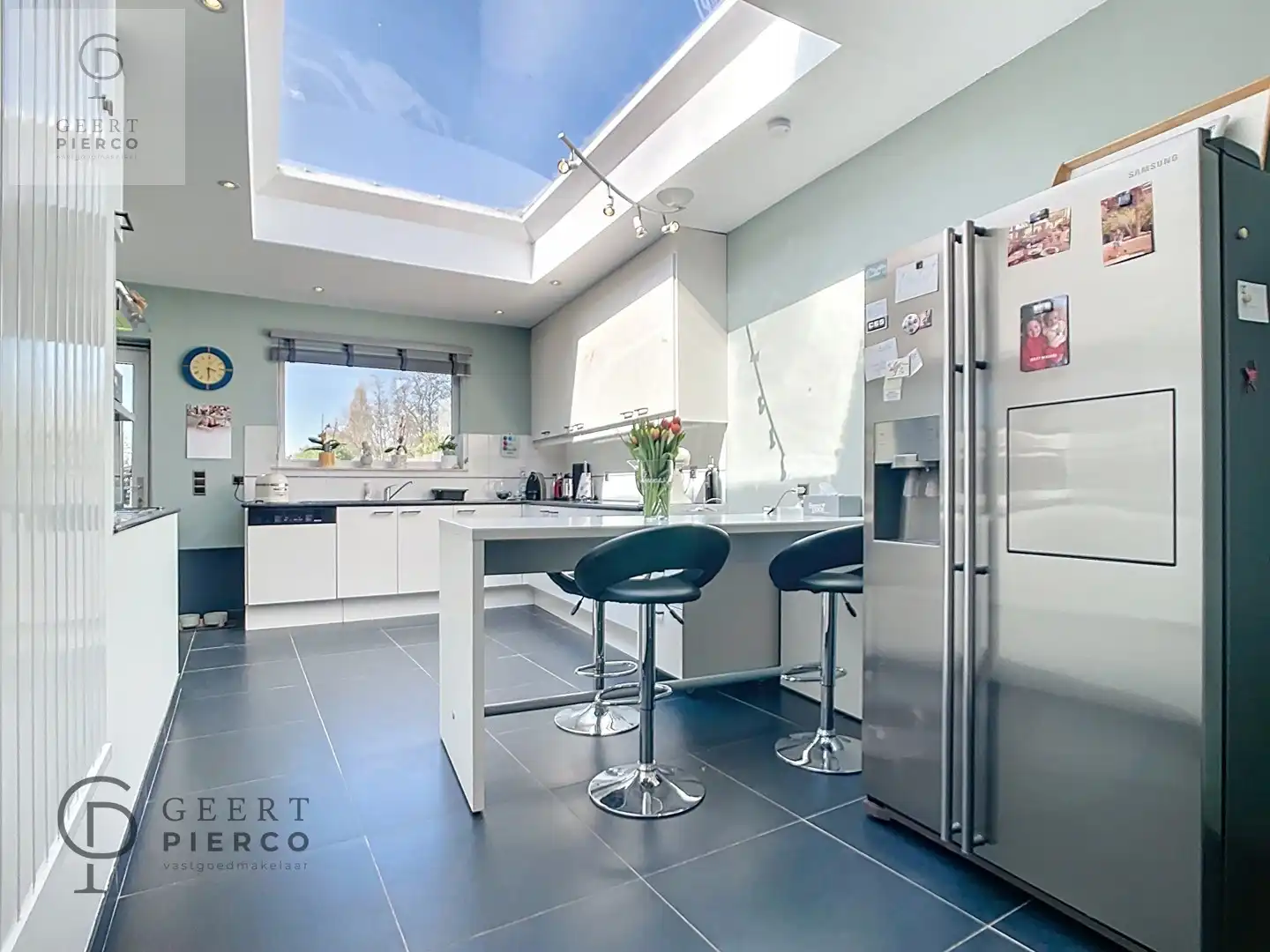 Prachtige stadswoning volledig instapklaar, in het hartje van Landen foto 13