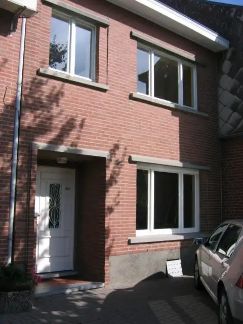Degelijk gerenoveerde woning gelegen Bolderstraat 54 te ZZ.Bolder. foto {{pictureIndex}}