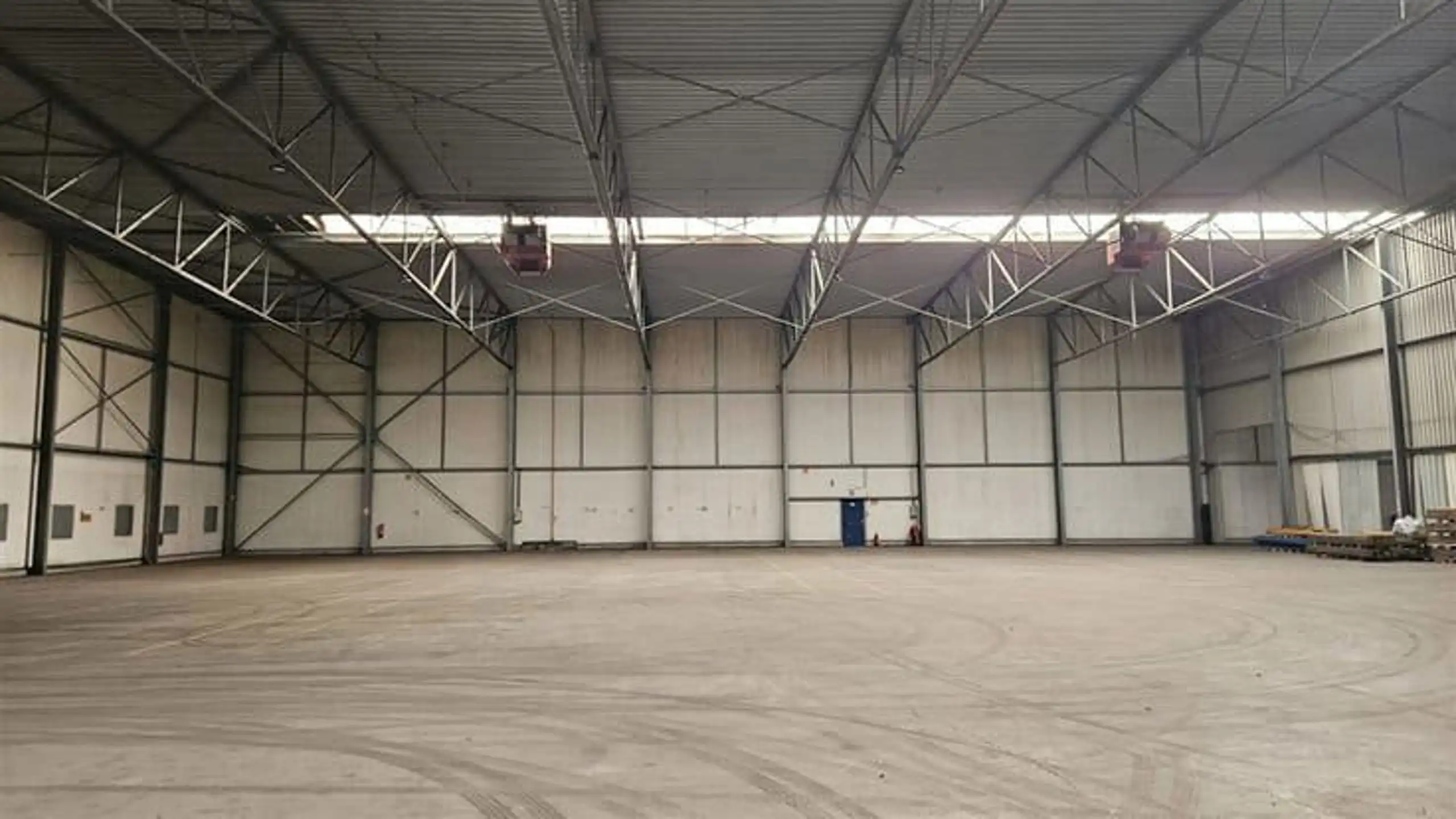 Magazijn 6.240 m² en buitenterrein 1.822m²  op de site Desteldonk in de haven van Gent  foto 7
