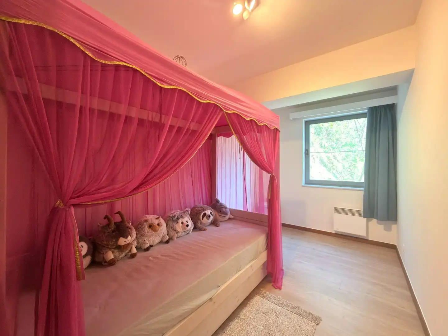 Lichtrijk duplex appartement in centrum Leuven foto 13