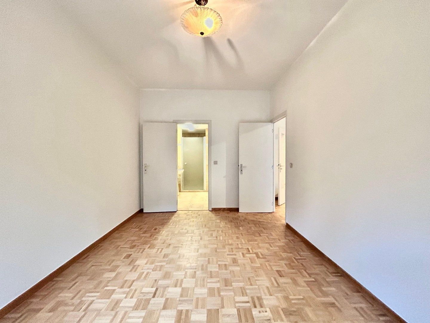 Instapklaar 1-slaapkamerappartement appartement met terras foto 8