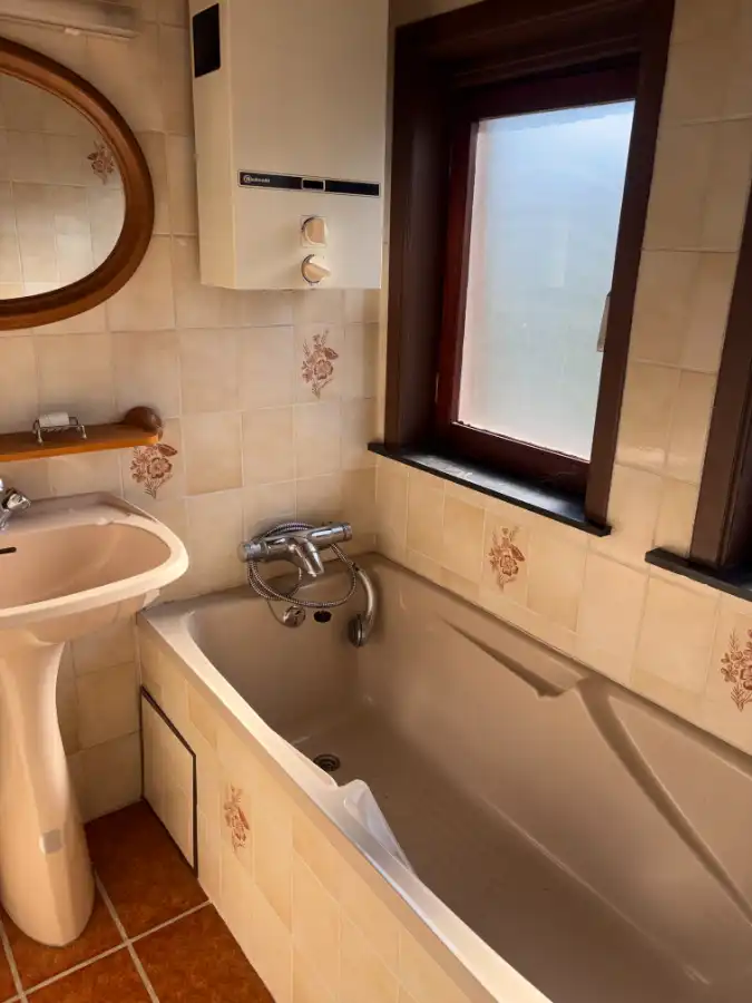 drie slaapkamer ééngezinswoning met garage en tuin foto 22
