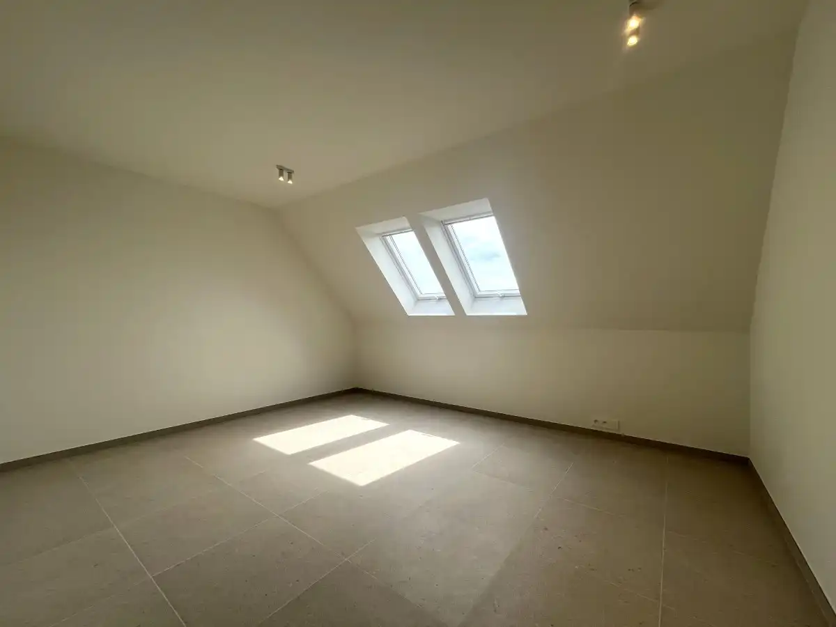 Geluveld  - Modern dakappartement met 3 slaapkamers en garage foto 10