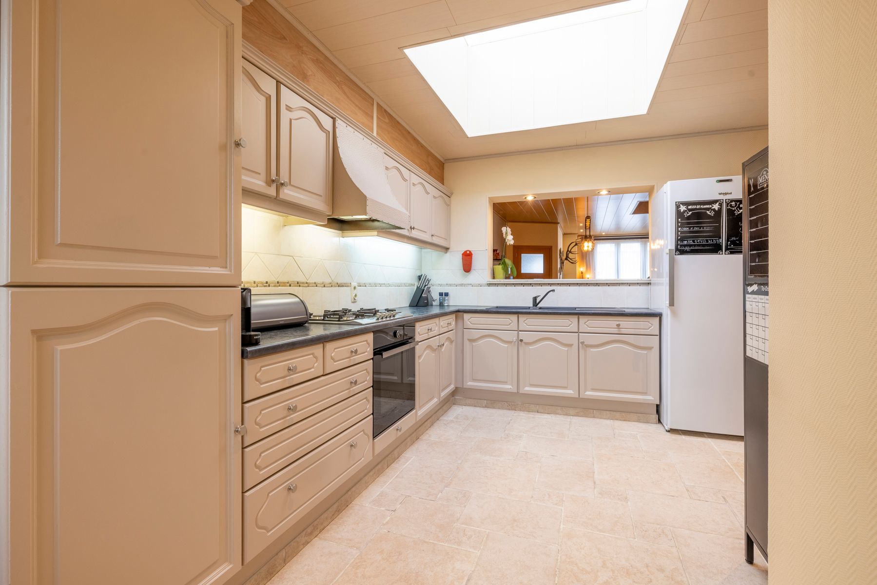 VERNIEUWDE WONING MET 3 SLAAPKAMERS EN TUIN! foto 7