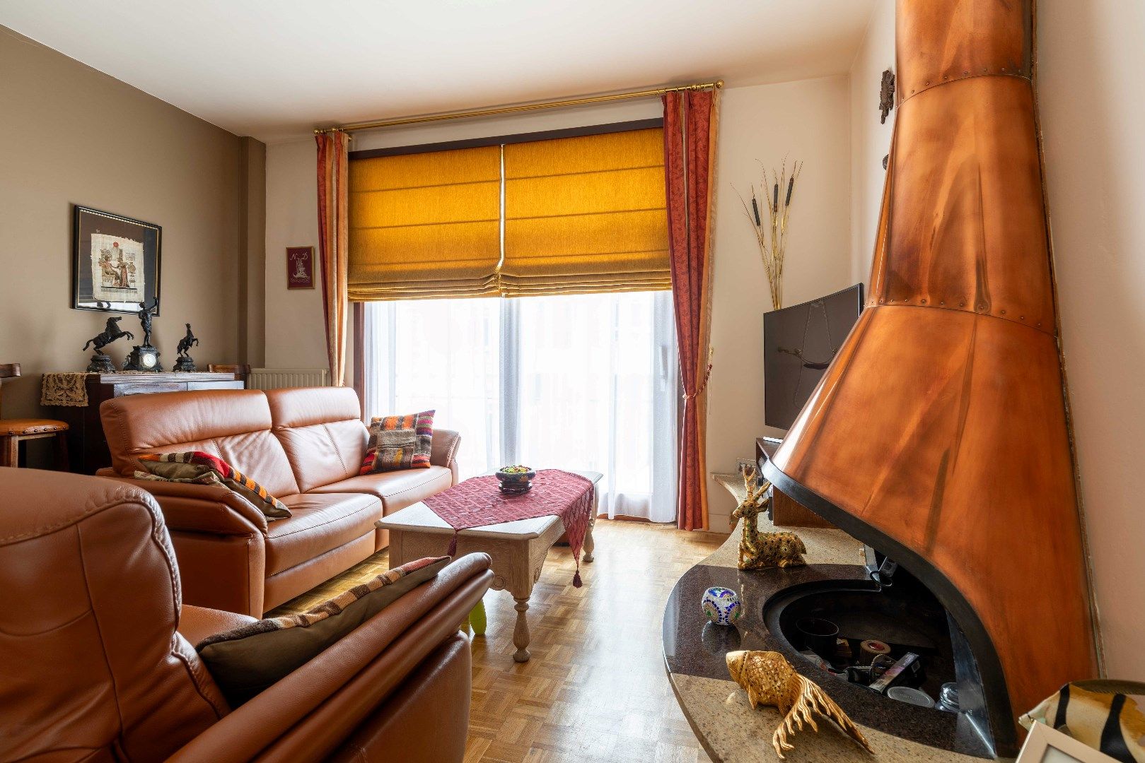 Ruime, praktische woning met grote garage, praktijk en 5 slaapkamers! foto 7