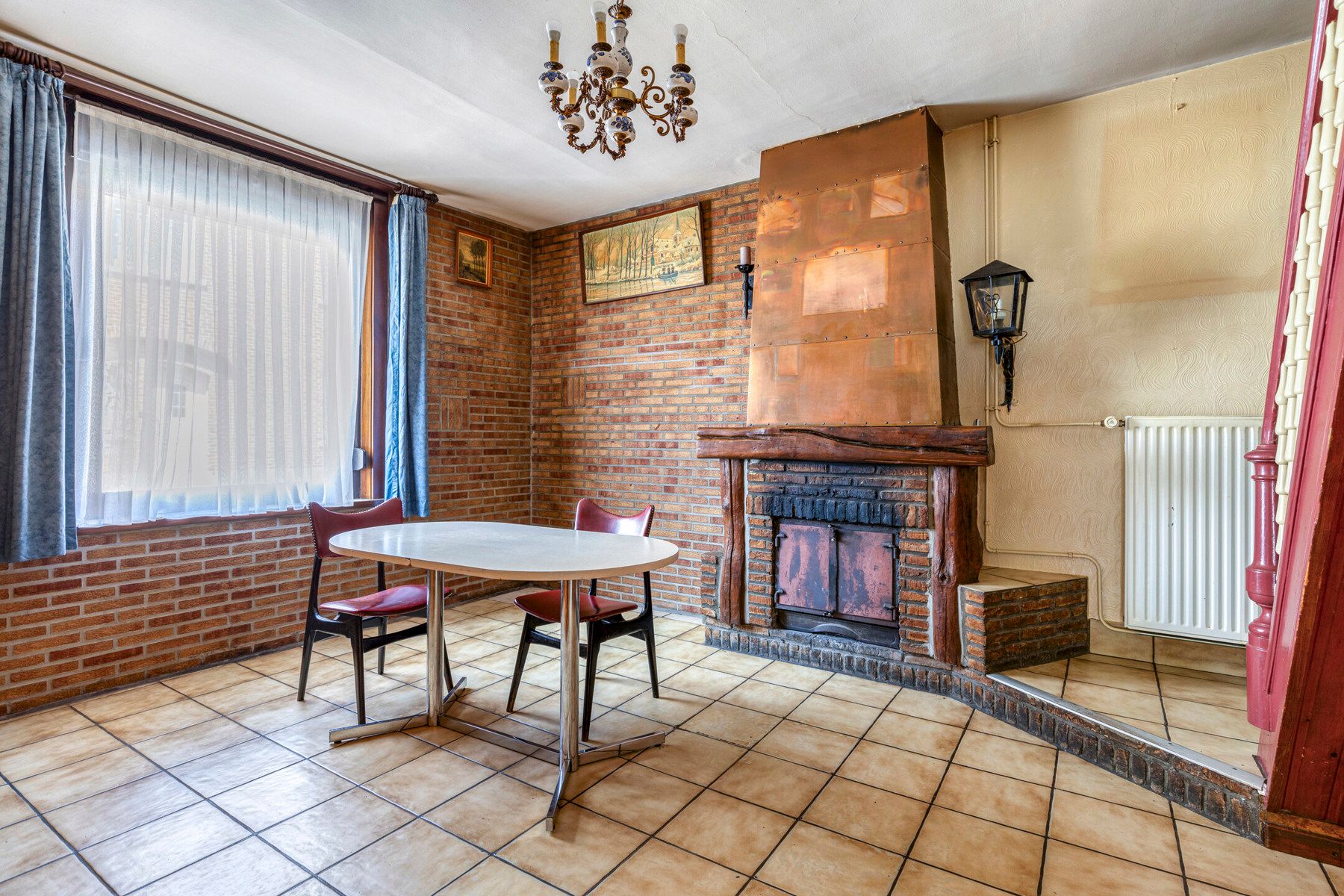 Karaktervolle Woning in het Centrum van Brussegem! foto 6