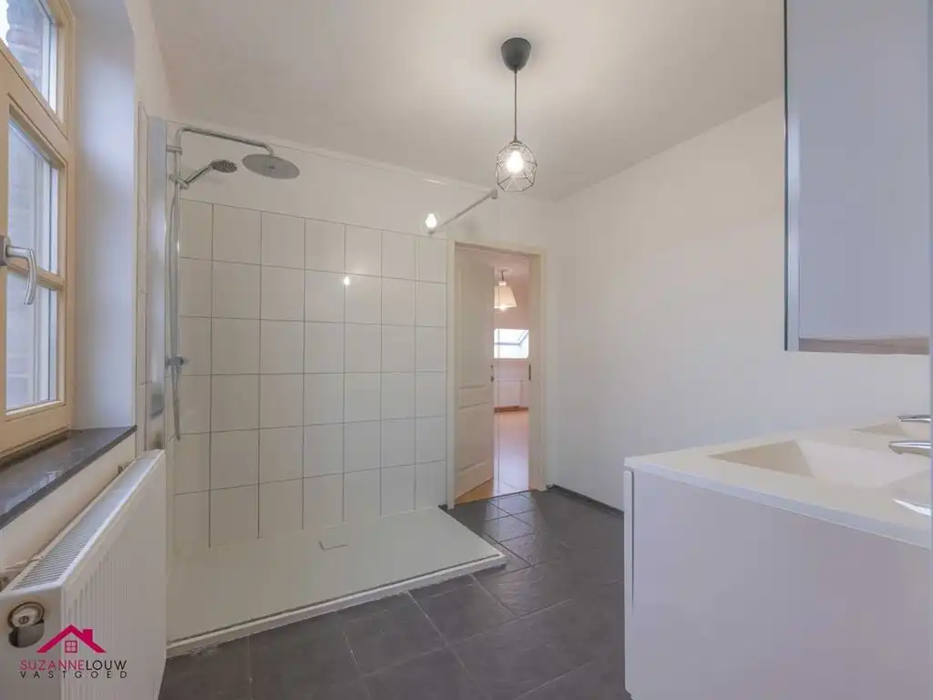 Landelijke vrijstaande woning met tuin foto 31