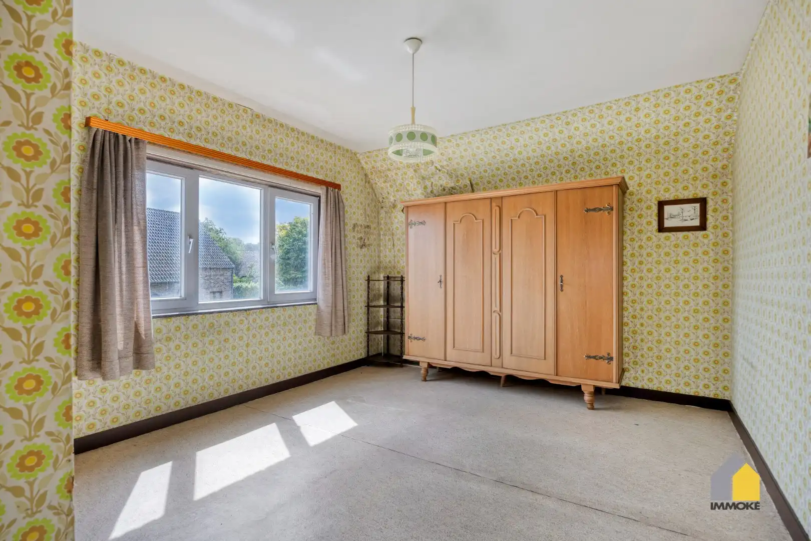 Te renoveren woning met 3 slpks op een perceel van 6 a 44 ca. foto 17