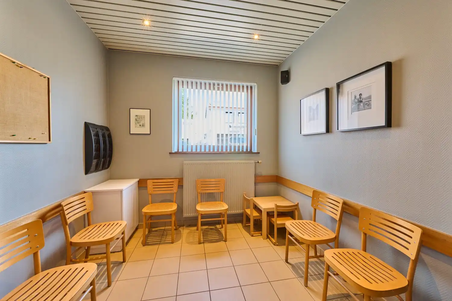 Karaktervolle woning met praktijkruimte,  4 slaapkamers en zuidgerichte tuin foto 22