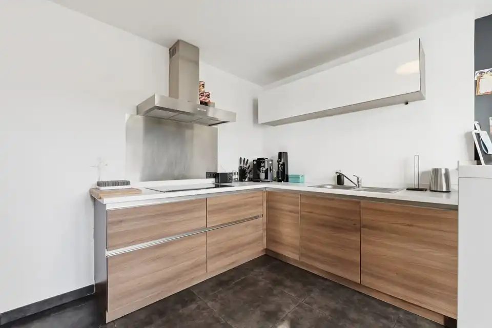 KNAP APPARTEMENT MET 3 SLKS EN EEN RUIM TERRAS IN BILZEN-HOESELT foto 13