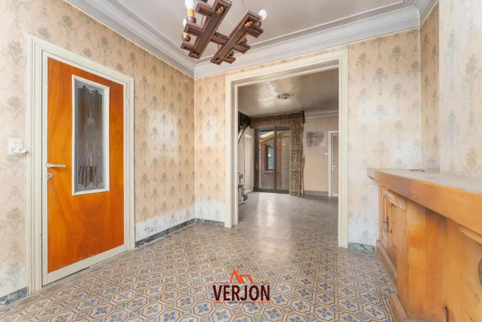 Mis deze knaller van een te renoveren woning niet op 693 m²! foto 3