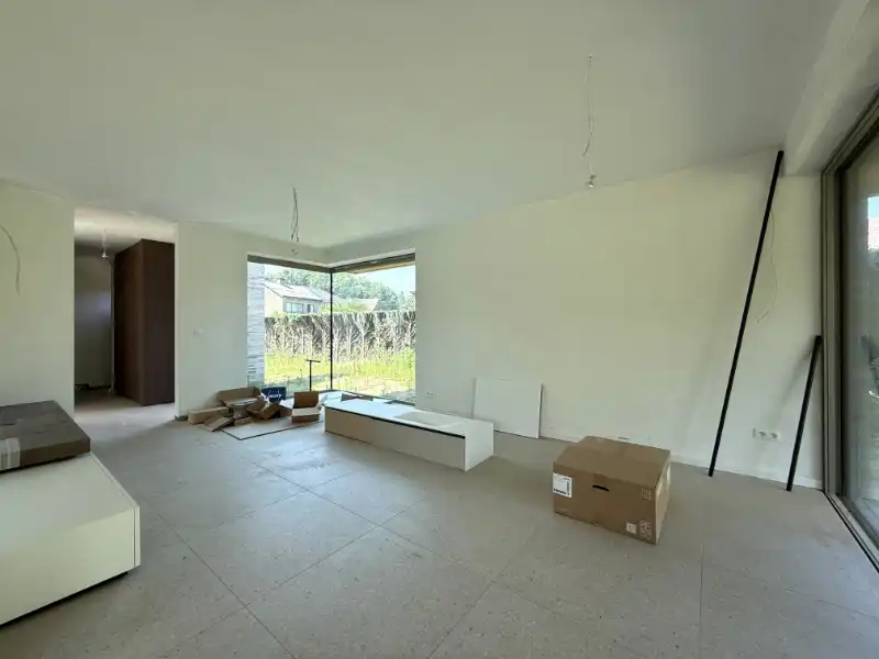 Prachtige moderne nieuwbouwvilla met hoogwaardige afwerking foto 2